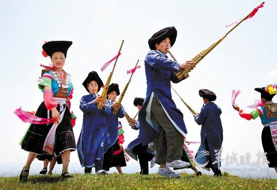 到貴陽(yáng)觀賞苗族民俗表演